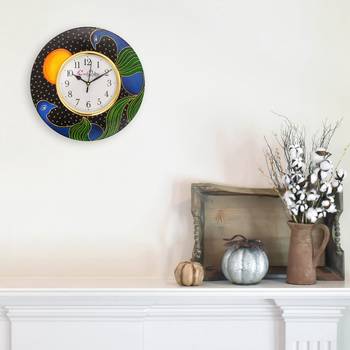 Handcrafted Ethnic Theme Round Wooden Wall Clock 4