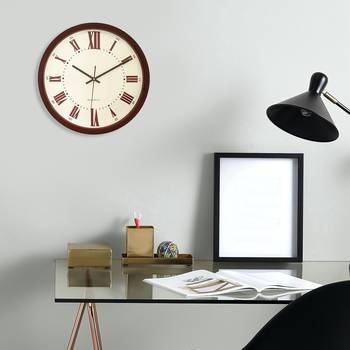Brown Plastic Round Analog Wall Clock (14*14 Inches) 2