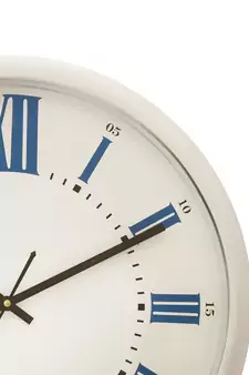 Silver Plastic Round Analog Wall Clock (14*14 Inches)