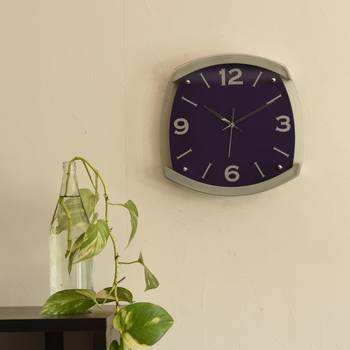 Premium Decorative Analog Wooden Wall Clock 1