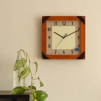 Premium Decorative Analog Wooden Wall Clock 1