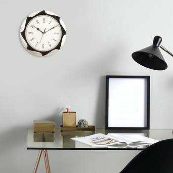 Silver Plastic Round Analog Wall Clock (12*12 Inches) 2