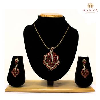 Multicolor pendants 1