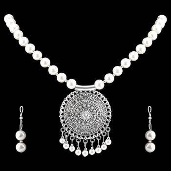 White Necklaces 4