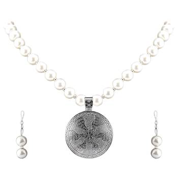 White Necklaces 3