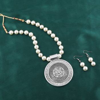 White Necklaces 1