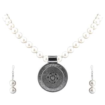 White Necklaces 3