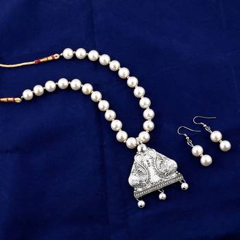 White Necklaces 1