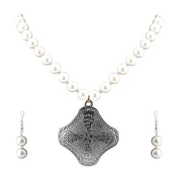 White Necklaces 3