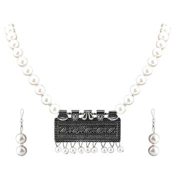 White Necklaces 3