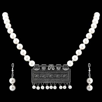 White Necklaces 4