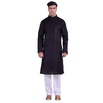 Hindloomz Black Plain Cotton Men Kurtas 1
