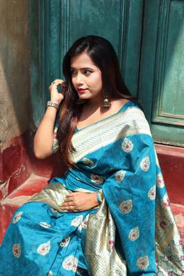Rama Color Banglori Row Silk Saree  2