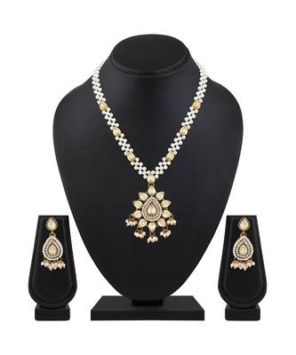 Asmitta Astonishing Gold Plated Matinee Style Necklace Set For Women 3