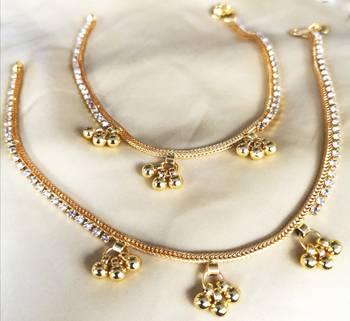 Gold anklets 1