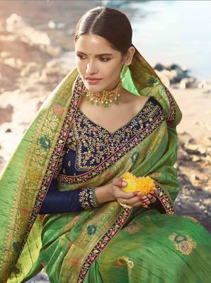 Green Embroidered Raw Silk Saree With Blouse 3