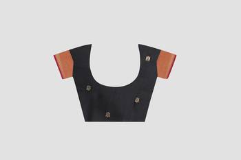 Black Woven Kanchipuram Silk Saree With Blouse 3
