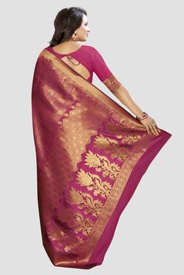 Pink Woven Kanchipuram Silk Saree With Blouse 2