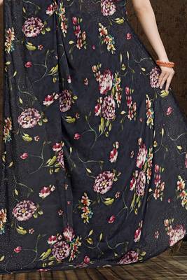 Black printed georgette saree with blouse 3