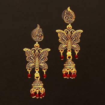 Maroon jhumkas 1