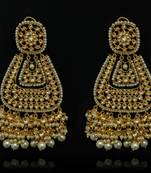 Gold pearl earrings