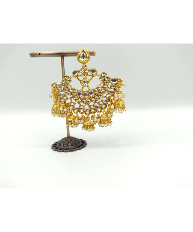 Gold stone chandbali