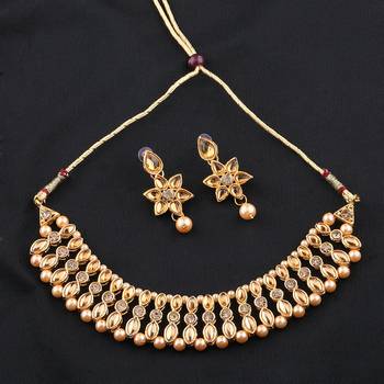 Golden Necklaces 3
