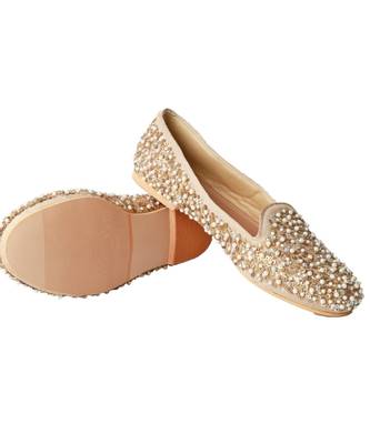 Gold,Hand embroidered, silk,moccasins 1