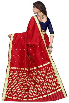 Red Woven Banarasi Saree With Blouse 4