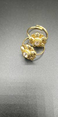 Gold Stone Toe Rings 2