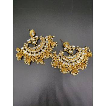 Gold stone chandbali 1