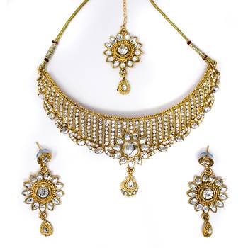 White necklace-sets 2