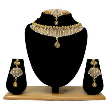 White necklace-sets 1