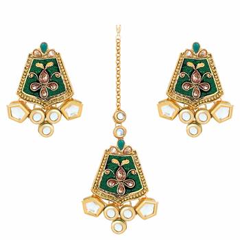 Gold Plated Kundan Meenakari Bridal Necklace Set with Earrings & Maang Tikka for Women  5
