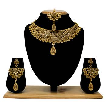 Bronze necklace-sets 1