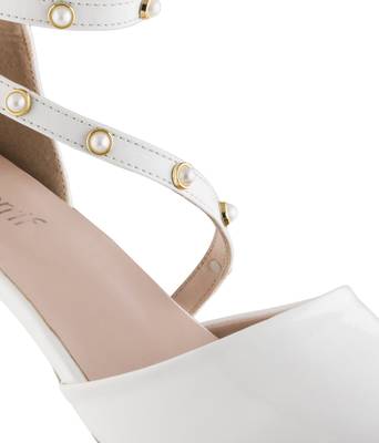 white SHOES KITTEN HEELS SANDALS 5