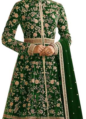 Green embroidered velvet salwar 2