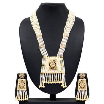 White necklace-sets 1