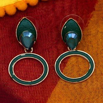 Green studs 1
