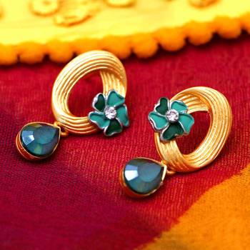Green studs 1