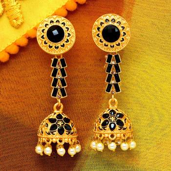 Black jhumkas 1