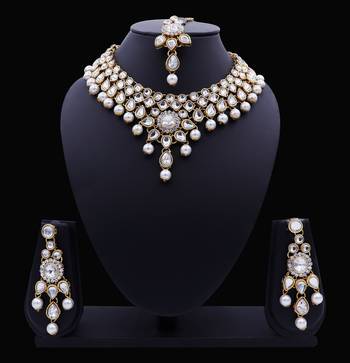 Lalso Designer Kundan Stone White Drops Antique Gold Link Necklace Earring Maangtikka Jewelry Set - LLKNS01_WT 2