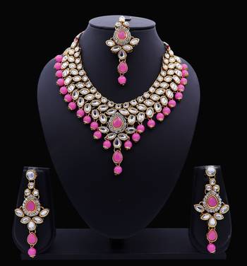 Lalso Designer Kundan Stone Baby Pink Drops Antique Gold Link Necklace Earring Maangtikka Jewelry Set - LLKNS02_BP 2