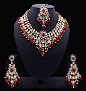 Lalso Designer Kundan Stone Red Drops Antique Gold Link Necklace Earring Maangtikka Jewelry Set - LLKNS05_RD 2
