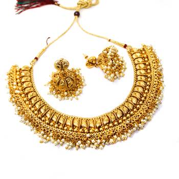 Maroon necklace-sets 2