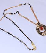 Gold diamond mangalsutra
