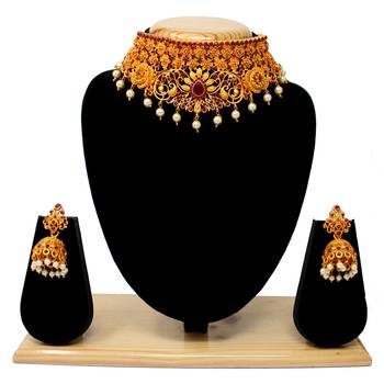 Maroon necklace-sets 1