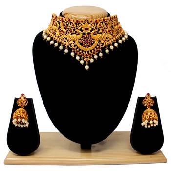 Maroon necklace-sets 1