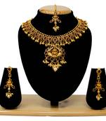 Maroon necklace-sets
