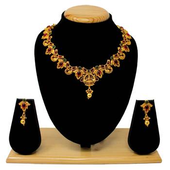 Maroon necklace-sets 1
